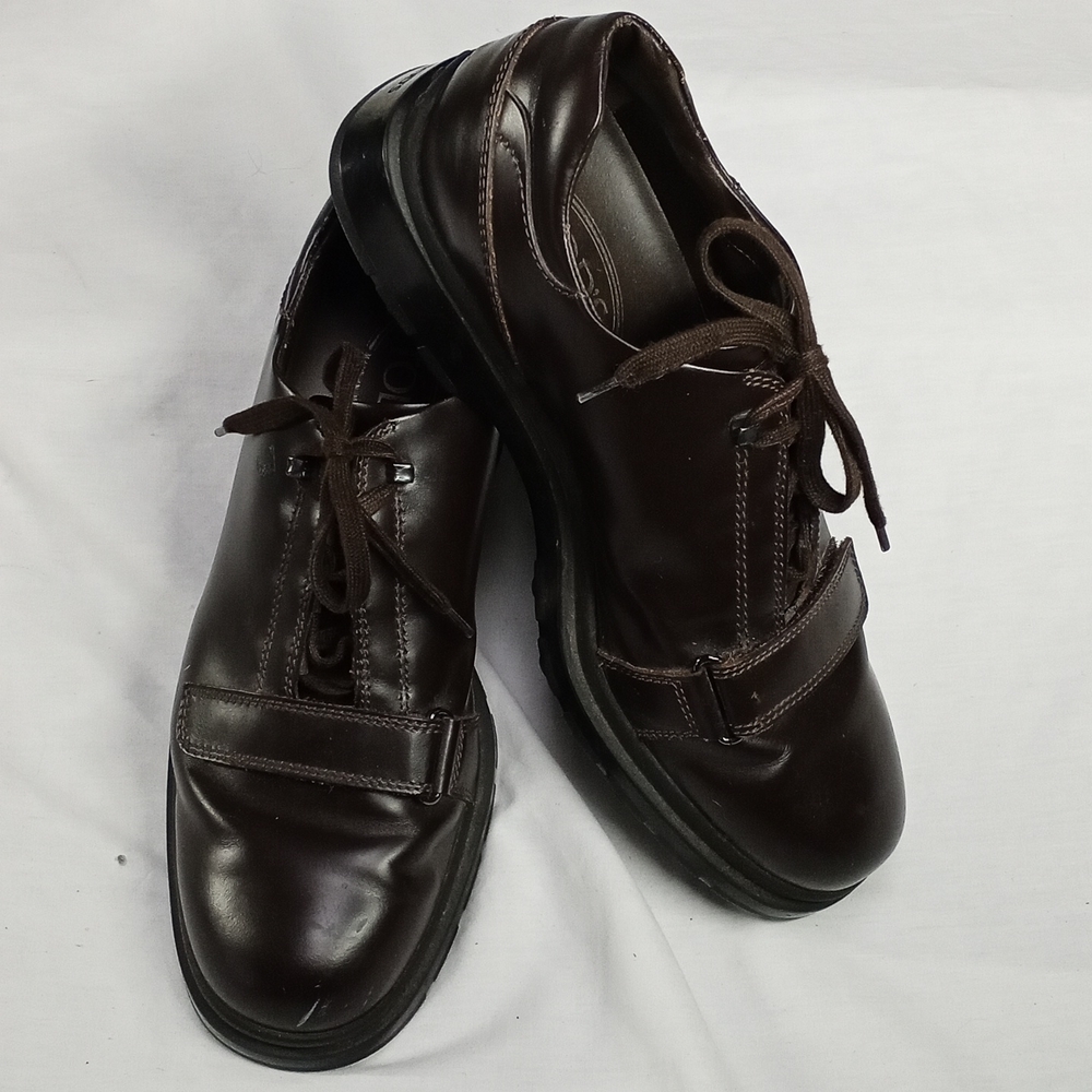 TOD'S Oxfords